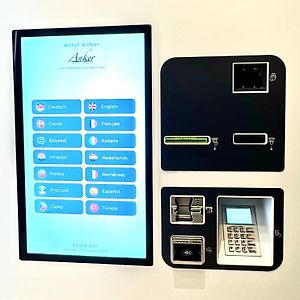 Anker Self-Check-In Hotel